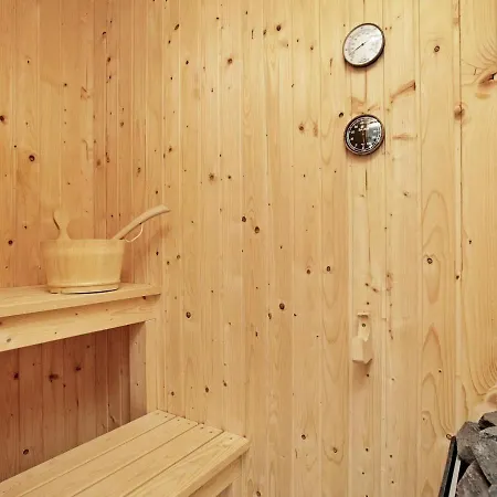 8 Person In Hébergement de vacances *